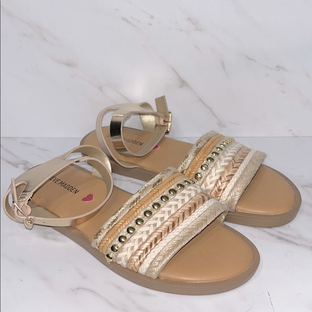NEW Steve Madden gold metallic beaded Sandals sz 4 big girls